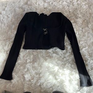 Black Crop Long-sleeve